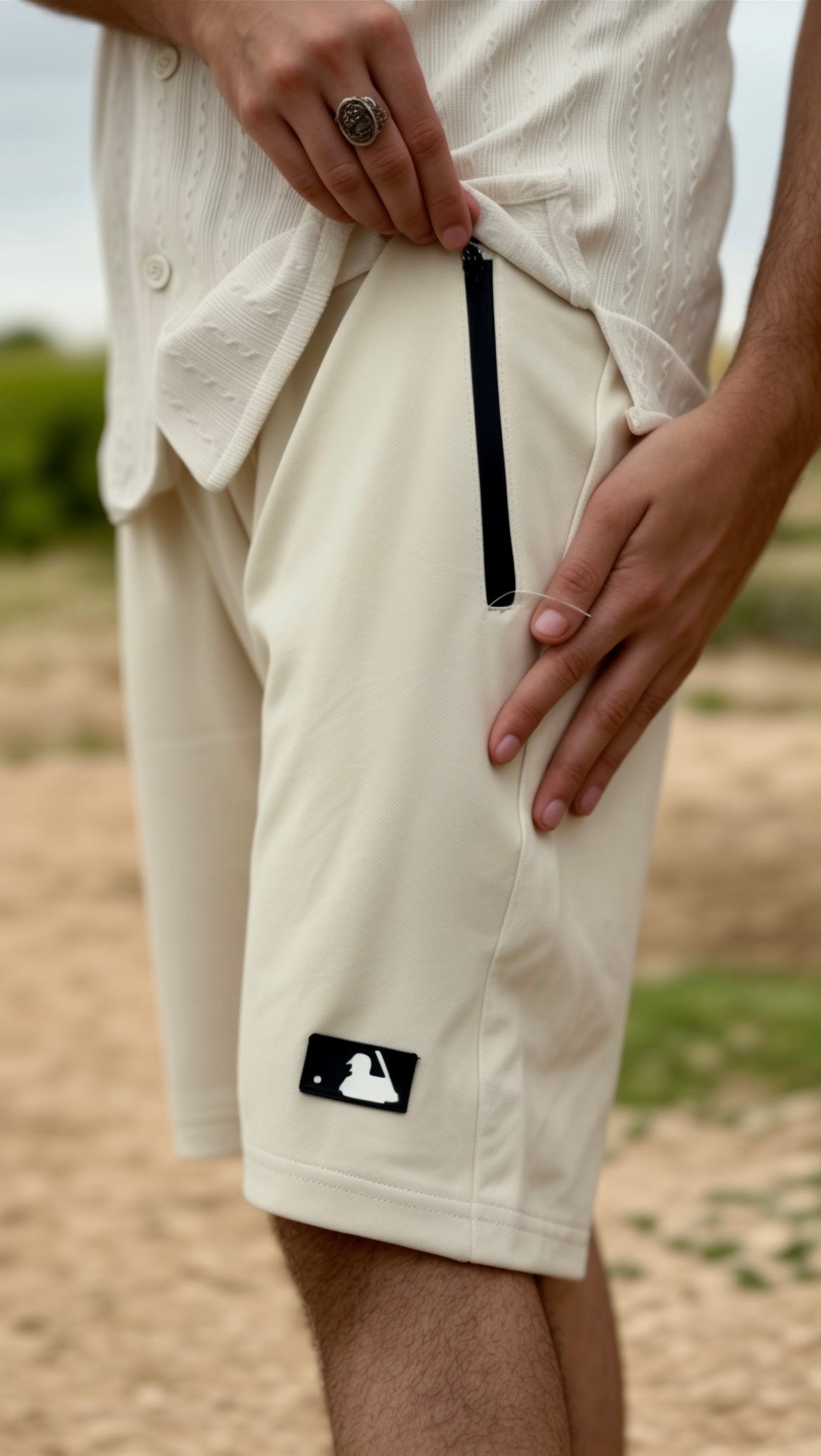 Regular Shorts - cream
