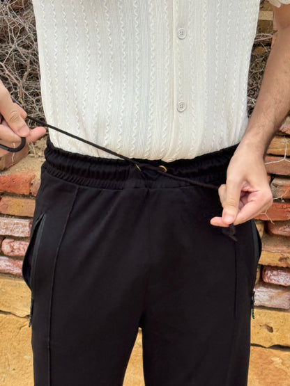 Stripe line trousers